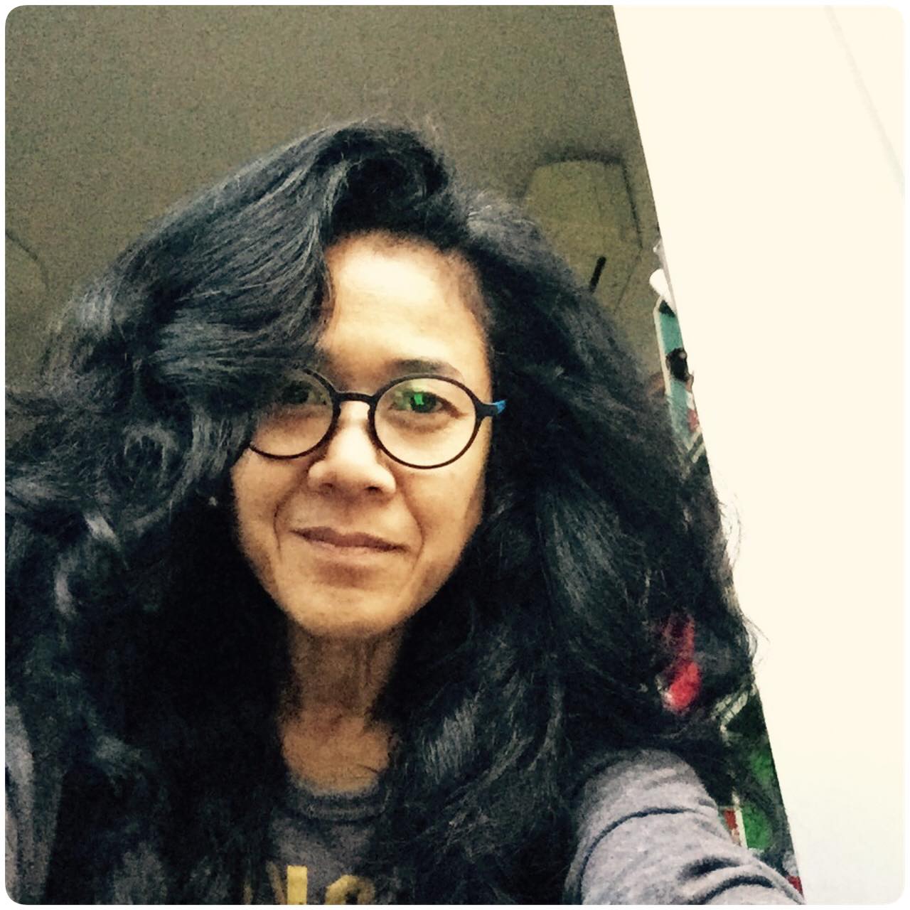 ทิพย์ธารา นิยมค้า